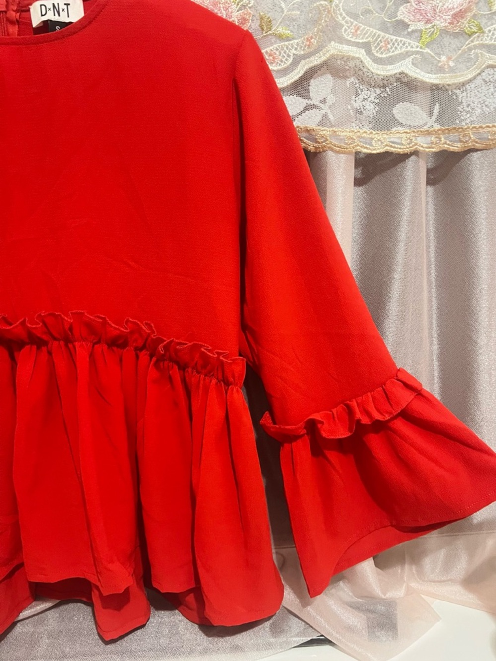 DNT Red Ruffle Detail Long Sleeve Top - Picture 2 of 2